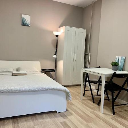 Cozy Apartment In The Center Of Riga Esterno foto